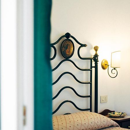 Villino Eleonora Bed & Breakfast Parghelia Exterior photo